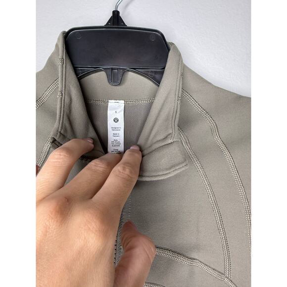 Lululemon Define Jacket Luon Zip-Up – Women’s Size 6 – Gray/Taupe - Picture 6 of 7